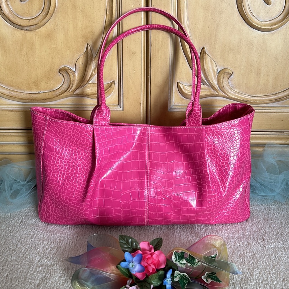 Snake Embossed Tote Bag Pink